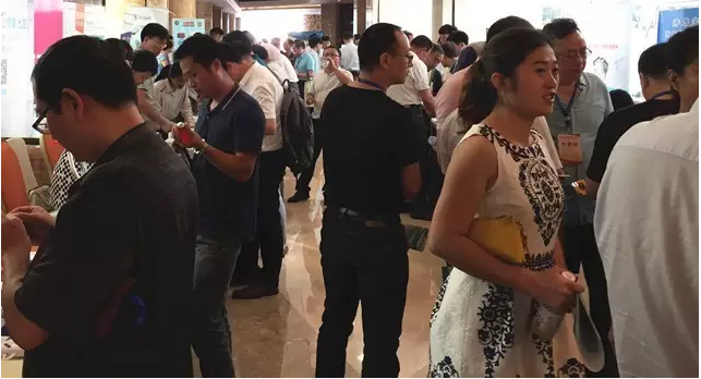 康興高端激光坐浴機(jī)--盆底康復(fù)智能時代的經(jīng)典之作！-康興醫(yī)療器械官網(wǎng)