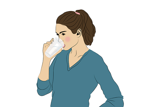 喝水 口渴 女性-康興醫(yī)療器械官網(wǎng)